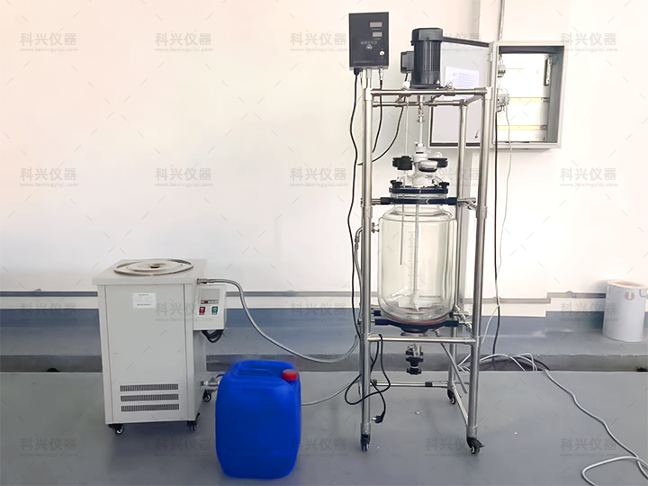 上?？婆d儀器與華東理工大學(xué)某公司合作